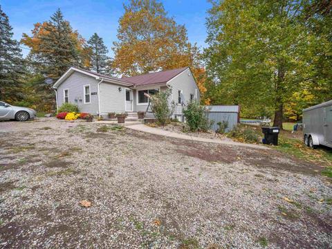 6823 Front St, Spencerville, IN 46788 photo 1