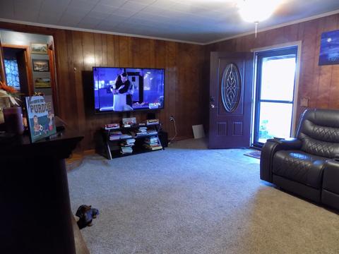 1120 N Marion St, Mitchell, IN 47446 photo 3