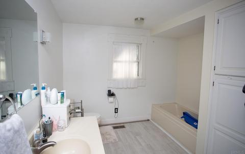 703 E Walnut St, Greentown, IN 46936 photo 16