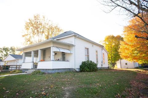 703 E Walnut St, Greentown, IN 46936 photo 1