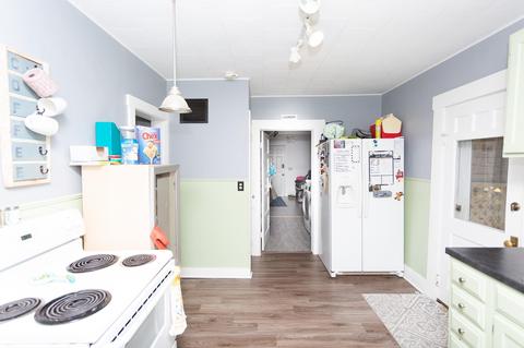 703 E Walnut St, Greentown, IN 46936 photo 10