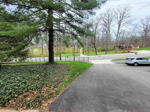 1604 W 17th St, Bloomington, IN 47404 photo 8