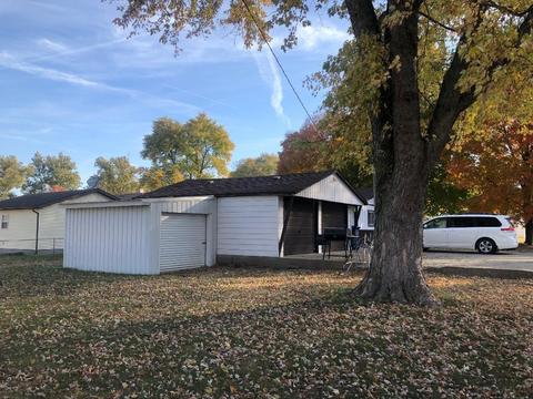 1301 8th St, Covington, IN 47932 photo 6