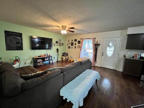 620 W Frank St, Mitchell, IN 47446 photo 7