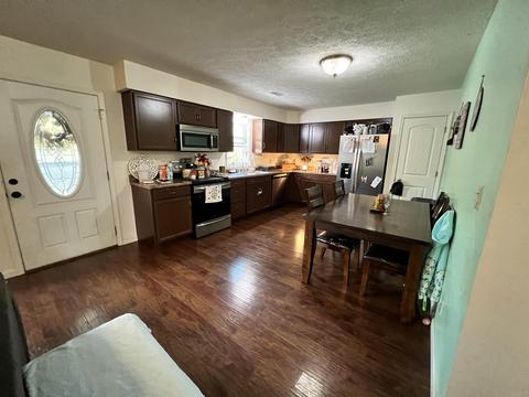 620 W Frank St, Mitchell, IN 47446 photo 8