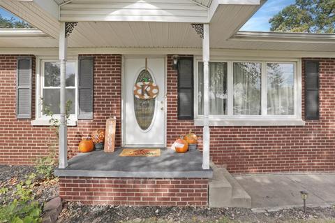 122 E Olive Dr, Princeton, IN 47670 photo 4