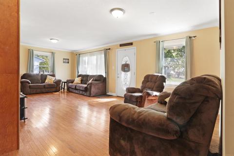 122 E Olive Dr, Princeton, IN 47670 photo 7