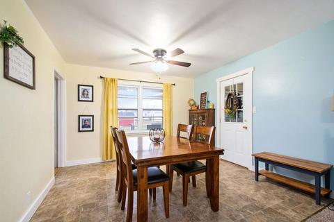 851 E John St, Nappanee, IN 46550 photo 11