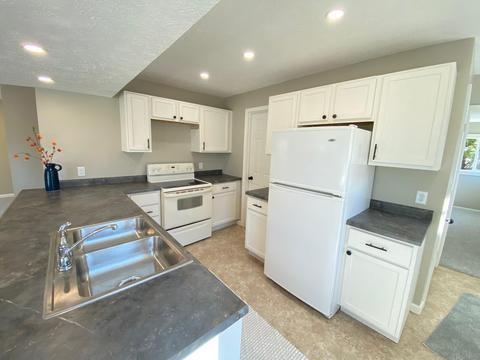 709 Union St, Lagrange, IN 46761 photo 9