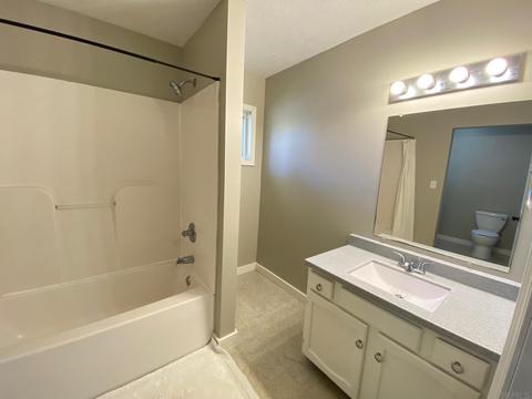 709 Union St, Lagrange, IN 46761 photo 13