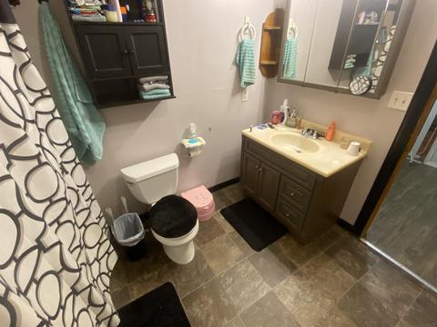 613 W Oak St, Mitchell, IN 47446 photo 13