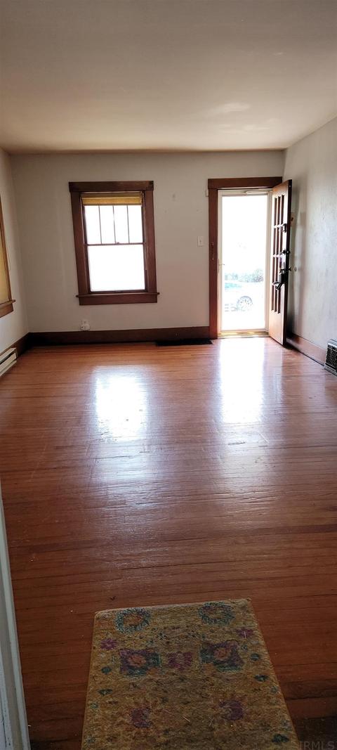 1908 3rd St, Fort Wayne, IN 46808 photo 4