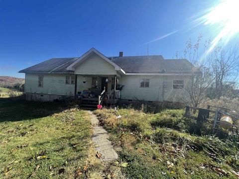 402 Porter Burton Rd, Mitchell, IN 47446 photo 1