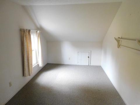 906 10th St, Covington, IN 47932 photo 13