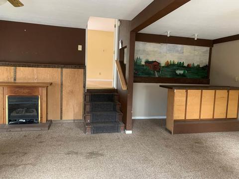 4585 N Thomas Rd, Bloomington, IN 47404 photo 7