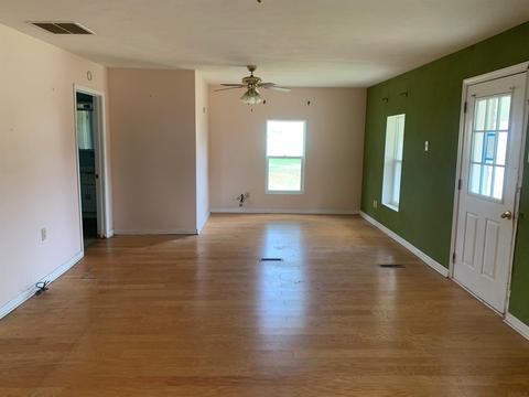 4585 N Thomas Rd, Bloomington, IN 47404 photo 12