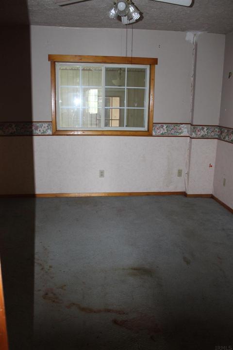 303 E Vine St, Mitchell, IN 47446 photo 10