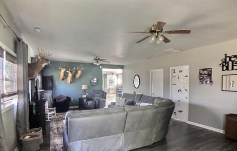 305 Washington St, Windfall, IN 46076 photo 5