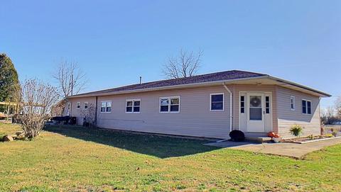 305 Washington St, Windfall, IN 46076 photo 1