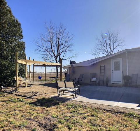 305 Washington St, Windfall, IN 46076 photo 18