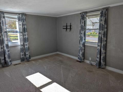 321 James St, Butler, IN 46721 photo 23