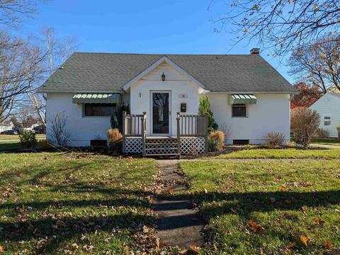 321 James St, Butler, IN 46721 photo 2