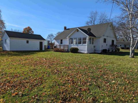 321 James St, Butler, IN 46721 photo 5