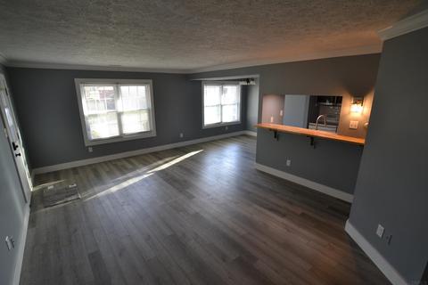 932 E Waterloo Dr, Bloomington, IN 47401 photo 6