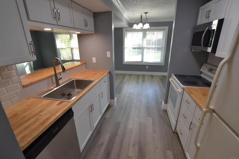 932 E Waterloo Dr, Bloomington, IN 47401 photo 12