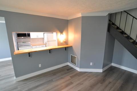 932 E Waterloo Dr, Bloomington, IN 47401 photo 8
