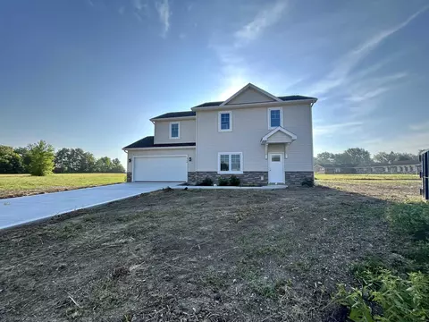 115 Memory Ln, Bluffton, IN 46714 photo 1