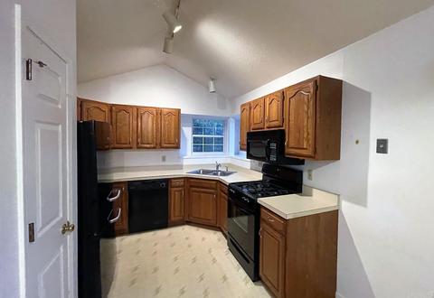 689 W Ryan Rd, Bloomington, IN 47403 photo 5