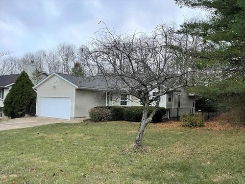 689 W Ryan Rd, Bloomington, IN 47403 photo 3