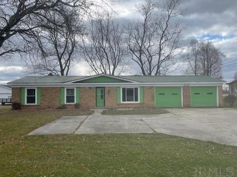 225 E Walnut St, Waterloo, IN 46793 photo 1