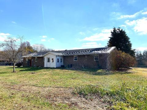 4 Lakeside Dr, Lyons, IN 47443 photo 2