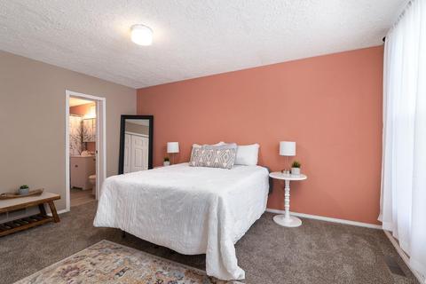 422 E Franklin St, Delphi, IN 46923 photo 9