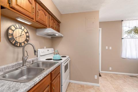 422 E Franklin St, Delphi, IN 46923 photo 17