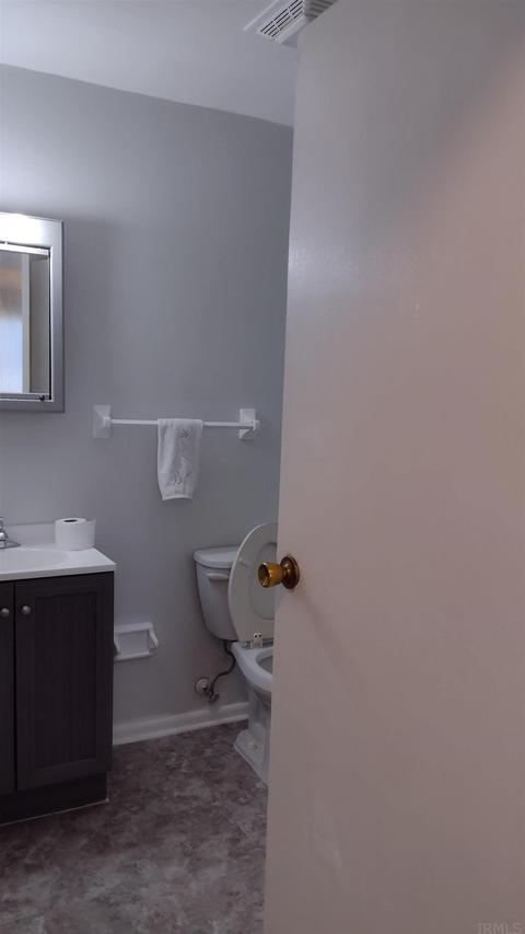 709 Springbrook Rd, Fort Wayne, IN 46825 photo 11