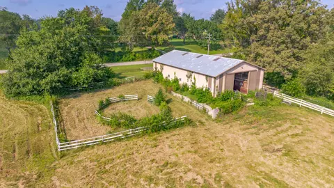 16203 State Route 136 E, Robards, KY 42452 photo 6