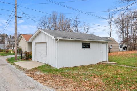 309 E Main St, Albion, IN 46701 photo 29