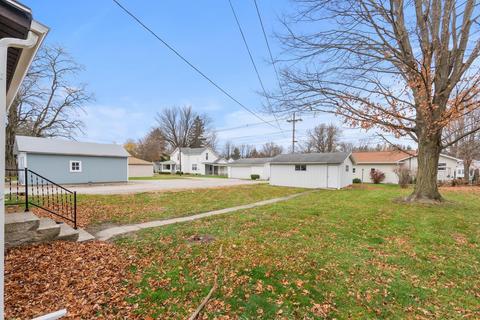 309 E Main St, Albion, IN 46701 photo 27