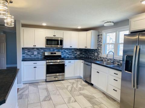 2000 Williams Rd, Bedford, IN 47421 photo 8