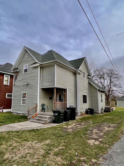408 Studebaker St, South Bend, IN 46628 photo 3