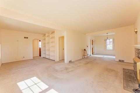 2074 E Walnut St, Evansville, IN 47714 photo 5