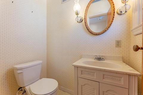 2074 E Walnut St, Evansville, IN 47714 photo 21