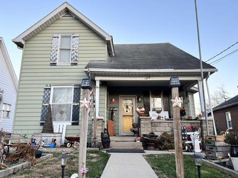 1312 Mill St, Jasper, IN 47546 photo 1