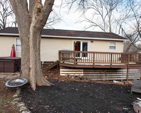 405 Vista Dr, Oolitic, IN 47451 photo 3