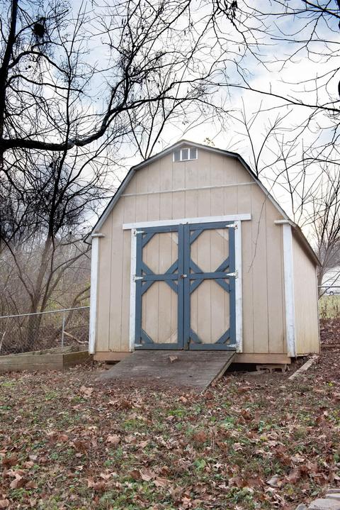 405 Vista Dr, Oolitic, IN 47451 photo 4