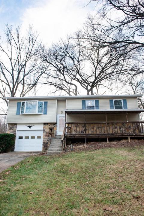 405 Vista Dr, Oolitic, IN 47451 photo 1