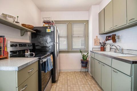 1352 E Fox St, South Bend, IN 46613 photo 11